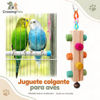 Juguete colgante de madera con piezas texturizadas para aves — CrossingPets · imagen 8