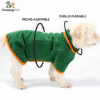 Albornoz para perros CrossingPets: pecho ajustable y cuello plegable